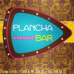 ¡Plancha Bar Karaoke es un lugar para divertirse, llorar, compartir y disfrutar con los amigos!
¡En Plancha Bar Karaok cantar, será inevitable!