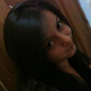 Eres muy hermosa  para andar llorando x un pendejo!!  :D
