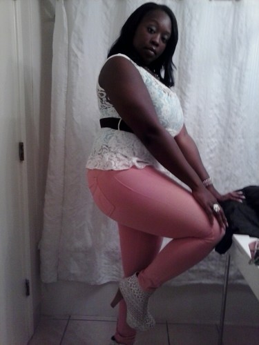 Jus_B_ingMe's profile picture. 