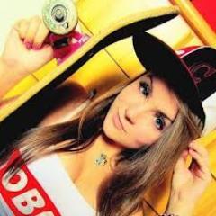 #Retweet e favorite as frases que gostar. segue também @CiumeDoseDupla
https://t.co/KpCIqJHO36