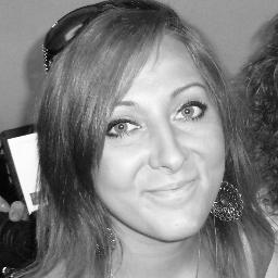Właściciel Koncept DORAD, ogarnia Social Media, tworzy strategie marketingowe, organizuje eventy. Zajmuje się horse coachingiem. Fanka dobrego kina i fantastyki