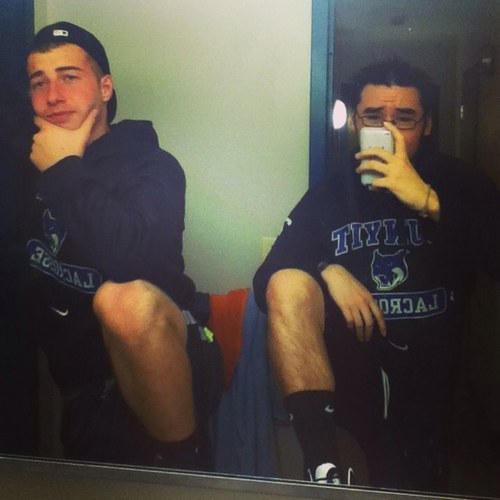 callmeDVO's profile picture. aspiring stay at home trophy husband. sorry mom and dad