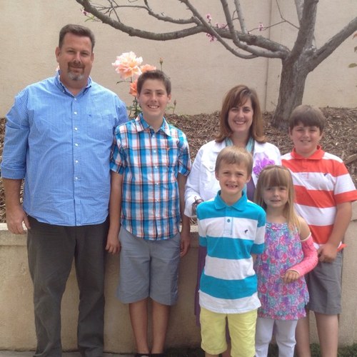 tresajean's profile picture. Loving God, serving others...