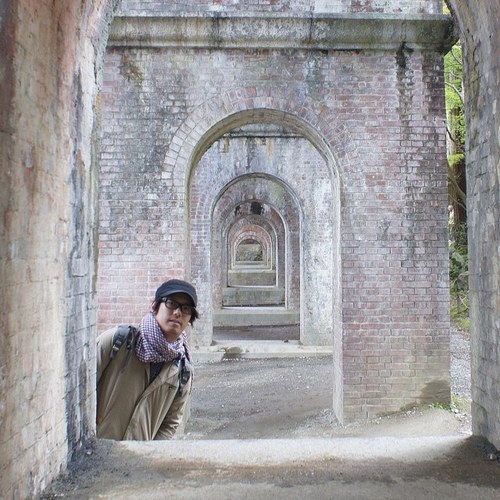 hwaka2008's profile picture. 都内の広告代理店でアートディレクターしてます。コピーも書いてます。毎日朝から深夜までお仕事お仕事（涙）はじめたばかりでよくわからないけど、みなさま、どーぞよろしく。