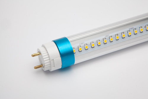 Brightfit is kwaliteitsleverancier van LED TL buizen, voor vervanging van traditionele TL buizen. LED TL maakt energiebesparing van 70% mogelijk.
