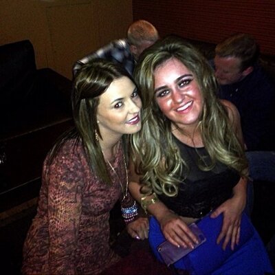 Profile Picture of Pamela Mills (@pamelamills14) on Twitter