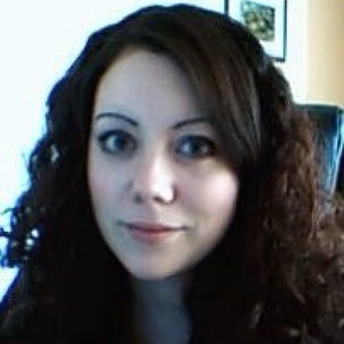 Writer, editor & Professional Member of @The_CIEP. Lover of Tom Hardy (not literally, more's the pity), and collector of stories about brothers and sisters.