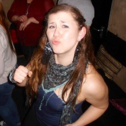 Physio, Dance teacher, Wife and friend to my amazing buddies!! Also unashamed fan of Sci Fi, Disney and the Marvel Universe!!