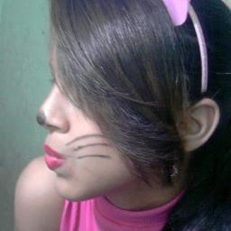 soyy muy celosa y ahora q no tengo a alguien importante a mi lado soy un desastre mmmmm q mal :(