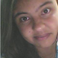 chata,ciumenta,,carinhosa,humorada,
abraço,beijo,
 família,amigos,internet,chocolate,,doce,
aventura,felicidade,
paz & amor .