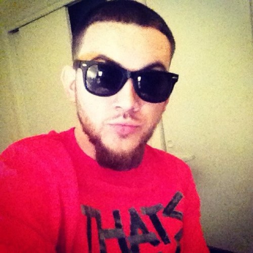 Artist•Song Writer•Producer•Genius
Chasing Me Dreams, I Dont Have A Plan B. 
Its Realadel Fanatics!