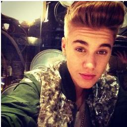 Eu tenho orgulho de ser uma belieber ..! @justinbieber sz
desde:17/08/2011