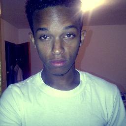 _ksteez_'s profile picture. ♫Am I Wrong For Making Light Of My Situation # ClapOn #TheResistance OvOxO♫ |08|30|96| #TeamVirgo(♍) LOVEROFMUSIC&FOOTBALL ❤_❤