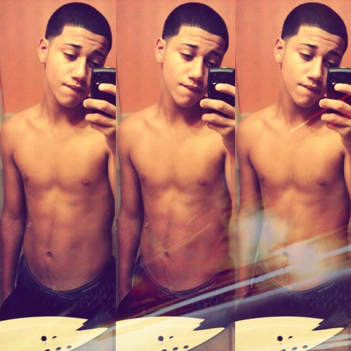 Basketball is my life|16yrs old|fmoi @daniel_jones1001|kik me@Daniel_jones1001|Vineland .