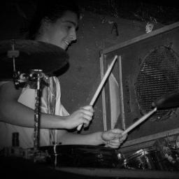 EstebanBateria's profile picture. Músico profesional, Baterista Sesionista y Productor Artístico.