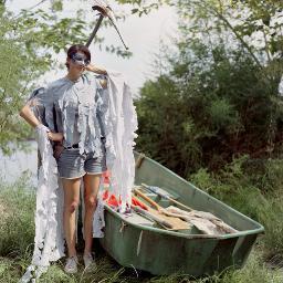 danielleredden's profile picture. you teach your hands how to sleep