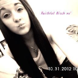 The challenge is to be yourself in a world that is trying to make you like everyone else. xo' ;-* x3 Kendra Mariee Juniorrr16 Relationship; Singlee ;-*