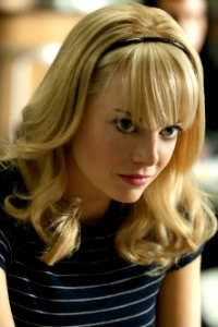 Hi Im Gwen Stay|I work in a laboratory|And my best friend is Peter Parker