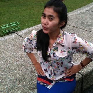 hety_saputra's profile picture. Bahagiakan aku