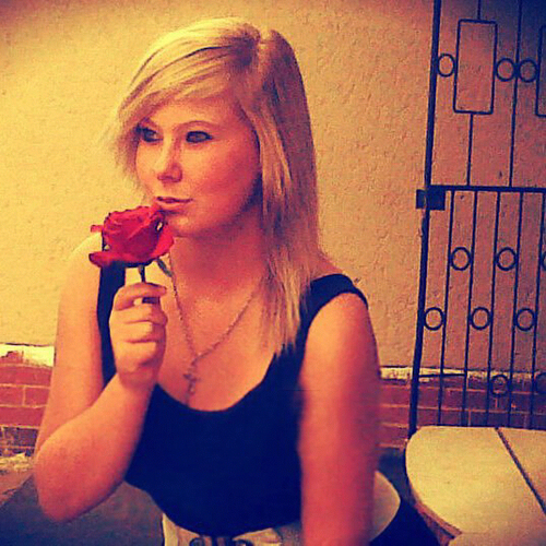 melissaking207's profile picture. 