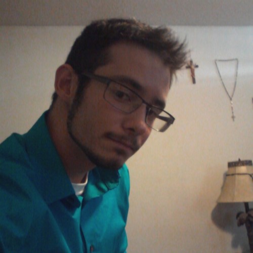 HiMike_4life's profile picture. staggering through life one hit at a time... just stay on my good side, its better that way. I go to school, love music, eat food and sleep :b