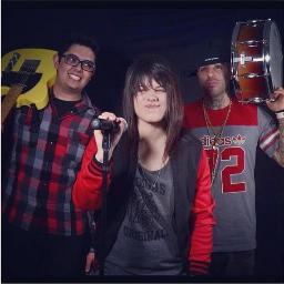FC dedicado a Banda @FakeNumber criado no dia 14/01/2012  e Oficializado no dia 07/05/12 pelo @pinguimfkn dona do FC @ElektraHayley