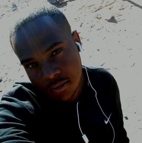 mkhanyic1's profile picture. 