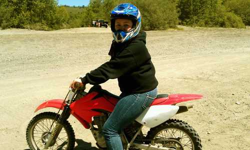 Young, Single, Big Family, Call It How I See It. Yurok Pride. Wrestle, Soccer, Dirtbikes, Xbox, I Party And Idgaf.