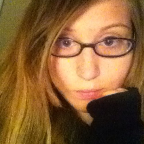 OfMiceAndGwen7's profile picture. Immensely hates Twitter. Still has one anyways.