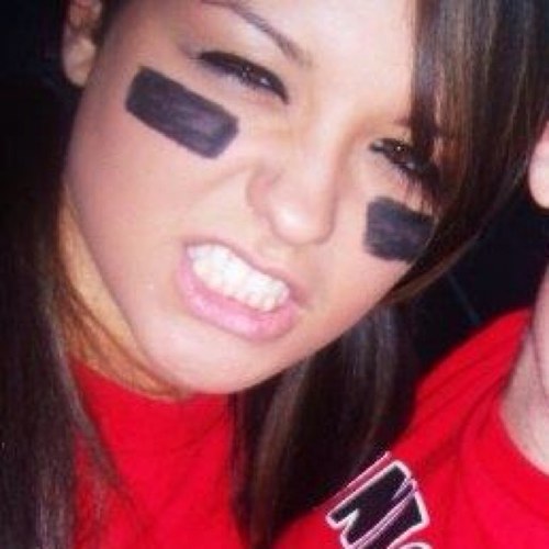 Hi, I'm Bailey! Future therapist and a happy camper!:) My boyfriend: @SaiyanSwag!! 4/18! ❤