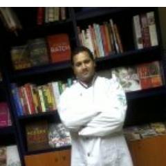 شيف مطبخ ايطالي:لايقتصر الطهي على التقديم ولكنه يمتد لكيفيةالتقديم بفن وذوق لذا اهتم بالطبق فللأكل طقوس يجب على الطاهي والمتذوّق الانضواء تحتها