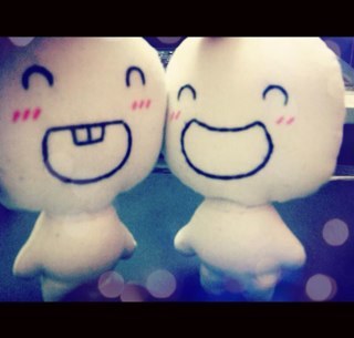 bb2031's profile picture. เพ้อตามอารมณ์ โลกของฉันไม่ได้สวย!! แต่ฉันสวยในโลกส่วนตัว! โสด ตัวเล็กแต่ใจใหญ่ อารมดี ไม่หยิ่งนะ อย่าเชื่อทุกคำพูด! อย่ามองตาฉัน!! เดวหลงรักไม่รุด้วยนะ ❤