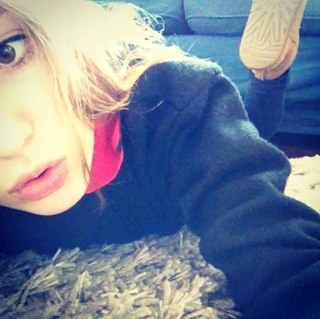 Insta: xfleurdukker

Belieber 

Dutch girl in spain