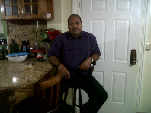 ziama_nauj's profile picture. 