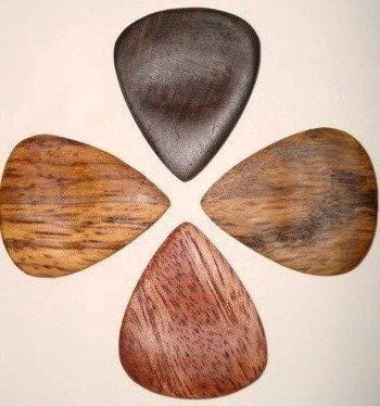 Tone-up your Guitar sound with the best handmade exotic guitar picks from Natural materials and get a wide variety of tones.
http://t.co/mmXEGWVNVy