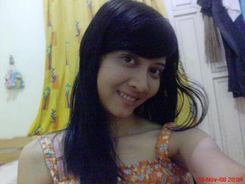Kamu cantiknya baru ya? Pantes mukanya masih seger banget
