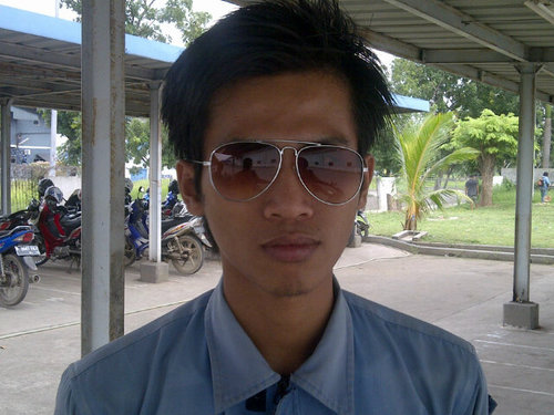 Dri k'ggalan kita dpat mmbaca Ǎ̜̍p̲̅ɑ̤̈̊ yg slah dri diri kita brusaha 'n brdoa hnya itulah kuncinya....!!!