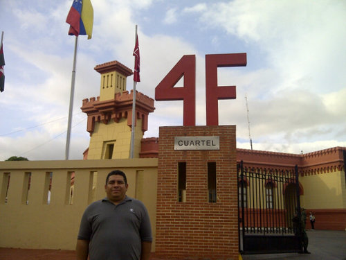 Christper1's profile picture. militante revolucionario, obrerista