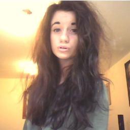 ask.fm me... http://t.co/94aHhq7u lol x