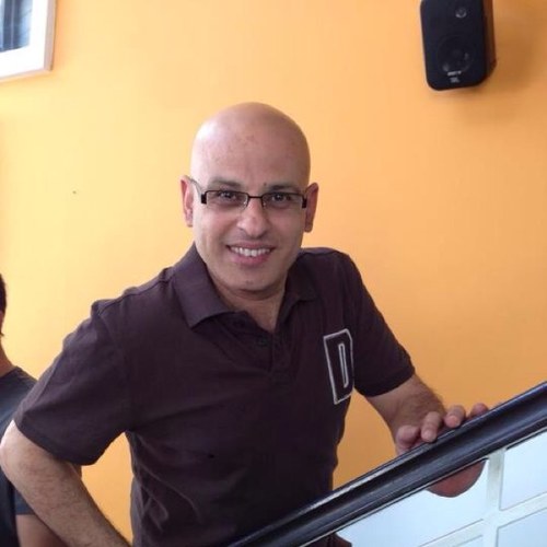 Abbas Chahine\ comedian. I Saw u jacksses
Fan page