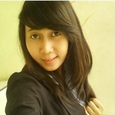 Profil Rina Hasyim  Terlengkap