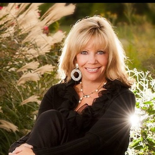 joraejetton's profile picture. Interior Decorator, Author, and host of It's All About Home where you can Feather Your Nest for Less!