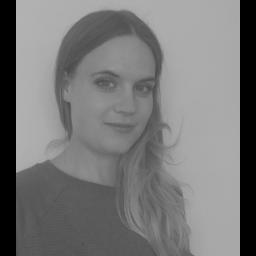 C_Thaysen's profile picture. Kommunikationsstuderende, musikelsker, sangerinde, amatør-foto-nørd, forelsket i Aarhus og Rehné samt nogens mor.