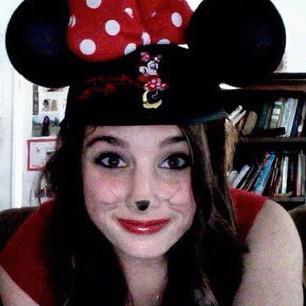 I follow back :) #CimFam forever :D
followed: 20/03/2013 DaveDays, 27/03/2013 Lisa ,31/03/2013 Amy,07/04/2013 Cimorelliband,Dani 11/04/2013,Kath 18/04/2013