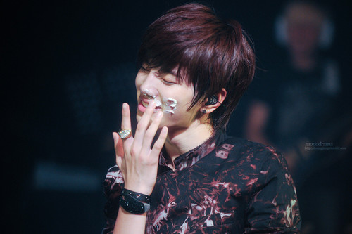 @Pastel_rp | Infinite's Sung Jong | 930903 | Lemon satang pleaseu. GIMME NOW. /flips tables and slapped