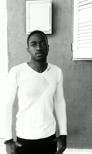 VMucono's profile picture. 