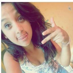 Eu sinto saudades de você aqui ♫
