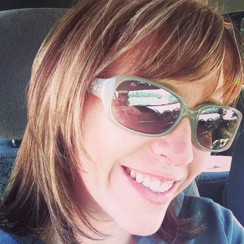 glitzypear's profile picture. 