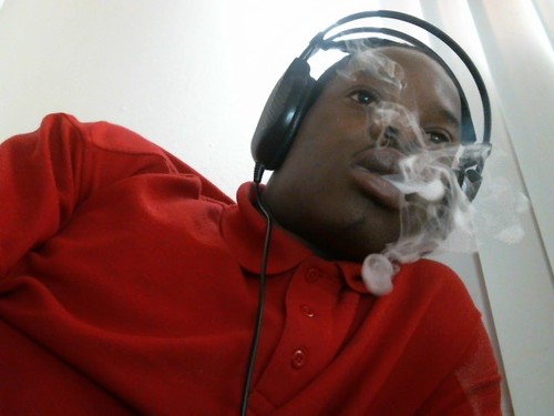 THIS YA MF BOY YOUNG SAVAGE CHILLIN WORKIN ON MY MUSIC SHYT YU KNO.....NTH MAJOR #TEAMEASTSIDE #MMOD #FUKINYOBTC 

EMAIL: YOUNGSAVAGE@GMAIL.COM