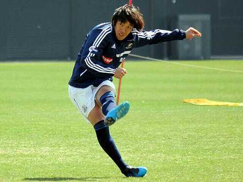 クリストロアSC#10→Forz02#12→kk 中村俊輔さいこー